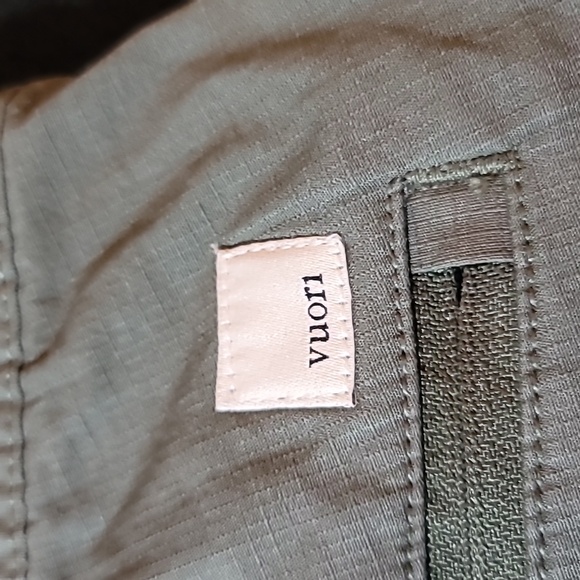 Vuori Ripstop Pants Army Green Womens Small with Drawstring and Zip Pockets - Picture 11 of 16